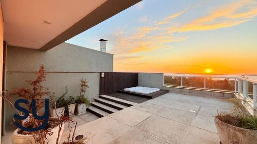 Cobertura com 2 Quartos à venda, 229m² no Menino Deus, Porto Alegre