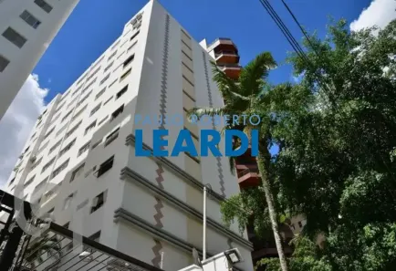 Apartamento com 3 Quartos para venda ou aluguel, 135m² no Itaim Bibi, São Paulo