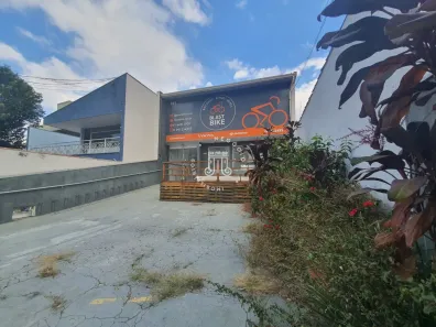 com 3 Quartos à venda, 250m² no Retiro, Matão