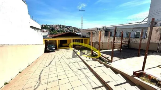 Imóvel Comercial com 3 Quartos à venda, 152m² no Vila Santo Antônio, Cotia