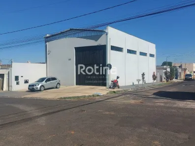 Galpão/Depósito/Armazém para alugar, 200m² no Marta Helena, Uberlândia