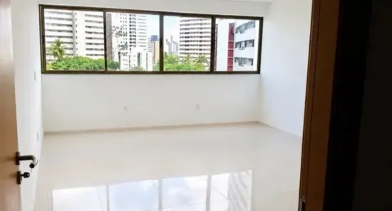 Sala Comercial à venda, 30m² no Casa Amarela, Recife