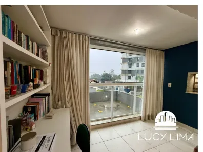 Apartamento com 2 Quartos à venda, 71m² no Praia Comprida, São José