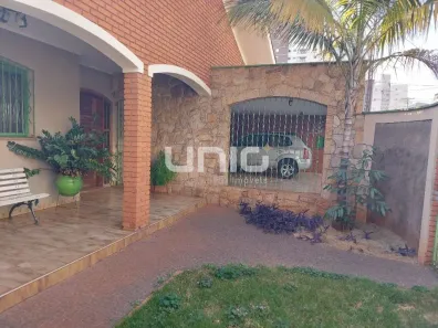 Casa com 4 Quartos à venda, 355m² no Cidade Alta, Piracicaba
