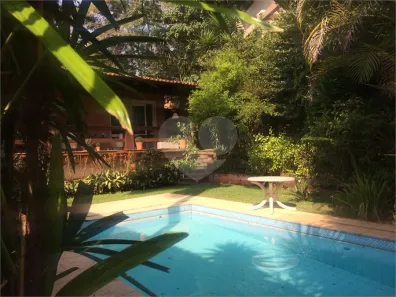 Casa com 4 Quartos para alugar, 350m² no Jardim Guedala, São Paulo