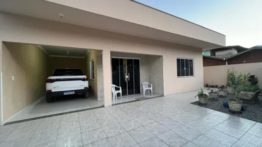 Casa com 2 Quartos à venda, 150m² no Alto São Bento, Itapema