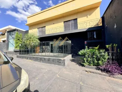 Imóvel Comercial com 3 Quartos para alugar, 314m² no Vila Faria, São Carlos