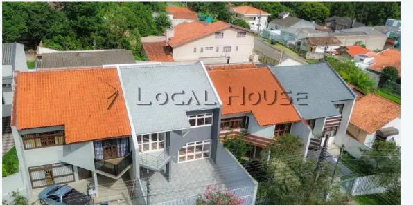 Sobrado com 3 Quartos à venda, 201m² no Ahú, Curitiba