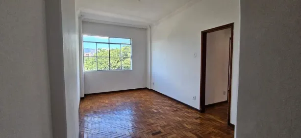 Apartamento com 3 Quartos para alugar, 90m² no Centro, Belo Horizonte