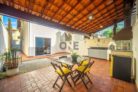 Casa de Condomínio com 3 Quartos à venda, 126m² no Granja Viana, Cotia