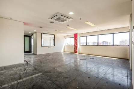 Ponto Comercial para alugar, 82m² no São Judas, São Paulo