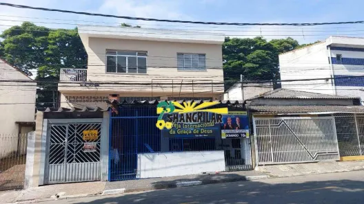 Sobrado com 3 Quartos à venda, 359m² no Piraporinha, Diadema