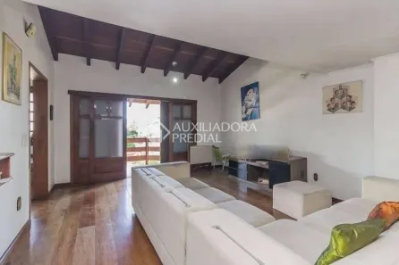 Casa com 3 Quartos à venda, 300m² no Cristo Redentor, Porto Alegre