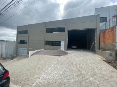 Galpão/Depósito/Armazém para alugar, 1000m² no Cidade Nova, Caxias do Sul