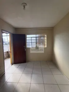 Casa com 1 Quarto para alugar, 50m² no Vila Nogueira, Diadema