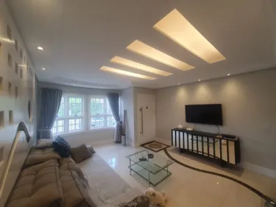Casa com 3 Quartos à venda, 136m² no Centro, Canoas