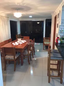 Casa de Condomínio com 3 Quartos à venda, 150m² no Jardim Vitória, Goiânia