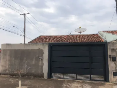 Casa com 2 Quartos à venda, 60m² no César de Almeida, Marília