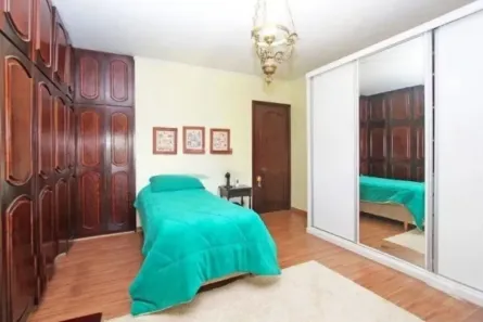 Casa com 4 Quartos à venda, 192m² no Três Figueiras, Porto Alegre