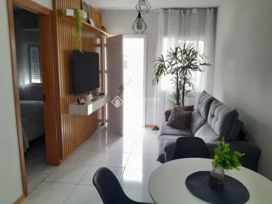 Casa de Condomínio com 2 Quartos para alugar, 40m² no Restinga, Porto Alegre