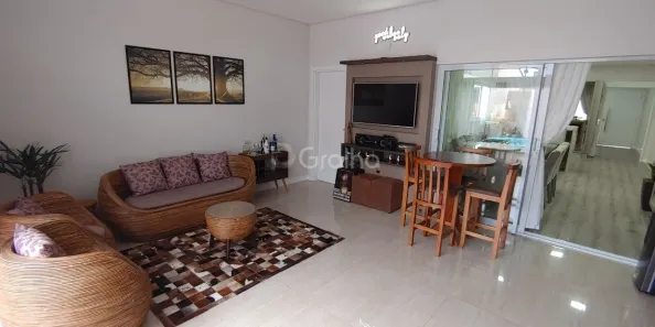 Casa com 3 Quartos à venda, 196m² no Carianos, Florianópolis