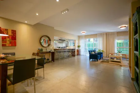 Casa de Condomínio com 4 Quartos à venda, 319m² no Chácara Monte Alegre, São Paulo