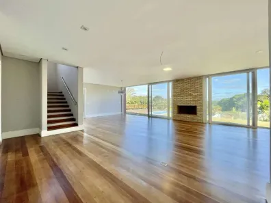 Casa de Condomínio com 4 Quartos para alugar, 495m² no Pousada dos Bandeirantes, Carapicuíba