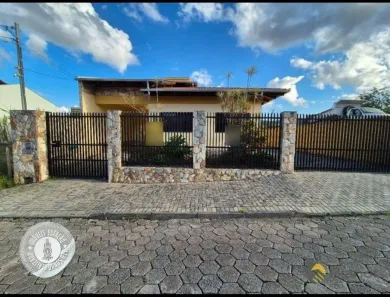 Casa com 3 Quartos à venda, 240m² no Água Verde, Blumenau