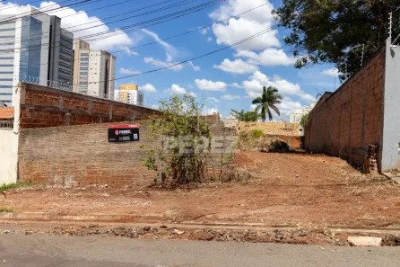 Lote/Terreno à venda, 456m² no Monte Castelo, Campo Grande