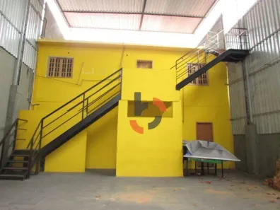 Galpão/Depósito/Armazém à venda, 230m² no Caonze, Nova Iguaçu