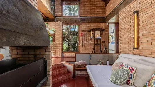 Casa de Condomínio com 4 Quartos à venda, 337m² no Cristal, Porto Alegre