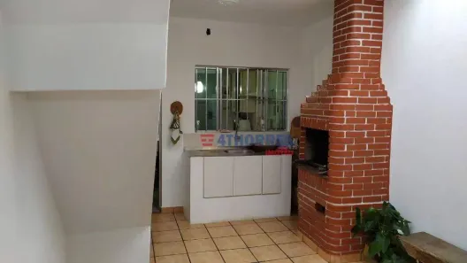 Casa com 2 Quartos à venda, 86m² no Jardim Irapua, Taboão da Serra
