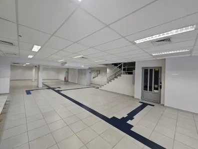 Ponto Comercial para alugar, 640m² no Pinheiros, São Paulo
