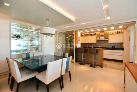 Apartamento com 3 Quartos à venda, 139m² no Centro, Florianópolis