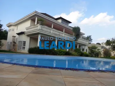 Casa com 4 Quartos à venda, 800m² no Caxingui, São Paulo