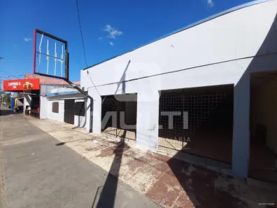 Ponto Comercial com 1 Quarto para alugar, 500m² no Santa Mônica, Uberlândia