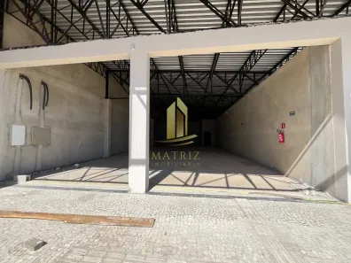 Sala Comercial para alugar, 200m² no Chácara Espraiado, Franca