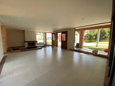 Casa com 4 Quartos para alugar, 650m² no Chácaras Residenciais Santa Maria, Votorantim