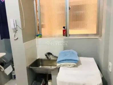 Apartamento com 3 Quartos à venda, 80m² no Laranjeiras, Rio de Janeiro