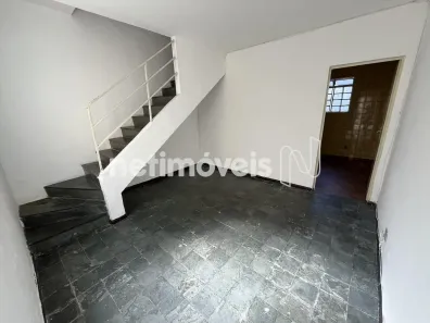 Casa com 2 Quartos para alugar, 70m² no Itapoã, Belo Horizonte