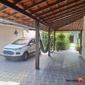Casa com 3 Quartos à venda, 600m² no Piratininga, Niterói