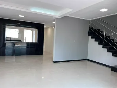 Casa de Condomínio com 4 Quartos para alugar, 280m² no Quarenta Horas (Coqueiro), Ananindeua