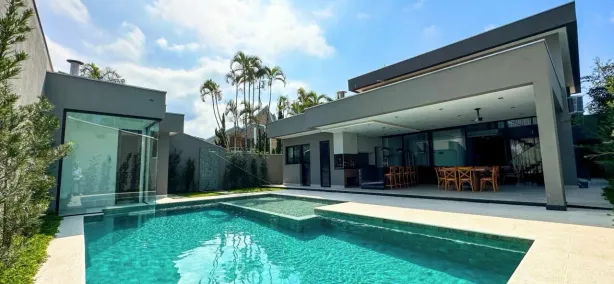 Casa com 4 Quartos à venda, 380m² no Jardim Acapulco, Guarujá