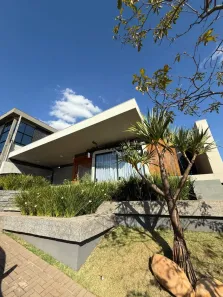 Casa de Condomínio com 4 Quartos à venda, 295m² no Chácaras Aeroporto, Maringá