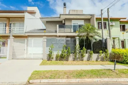 Sobrado com 3 Quartos à venda, 200m² no Igara, Canoas