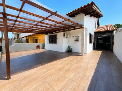 Casa com 3 Quartos à venda, 140m² no Nossa Senhora das Graças, Canoas