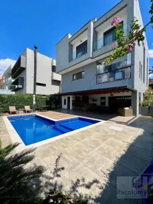 Casa de Condomínio com 4 Quartos à venda, 386m² no Alphaville, Santana de Parnaíba