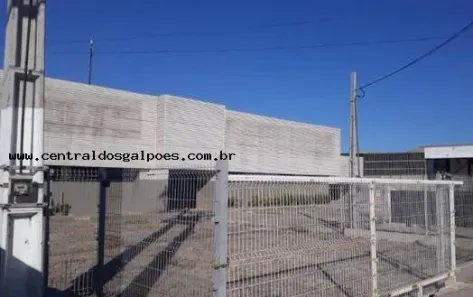 Galpão/Depósito/Armazém para alugar, 700m² no Cambeba, Fortaleza