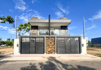 Casa com 3 Quartos à venda, 180m² no Manguinhos, Serra