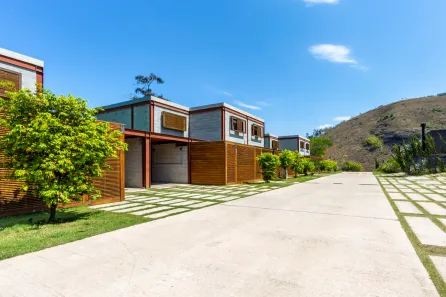 Casa de Condomínio com 3 Quartos à venda, 230m² no Itaipava, Petrópolis